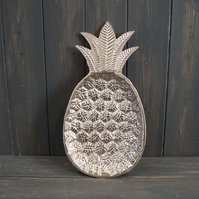 Small Aluminium Pineapple Dish detail page